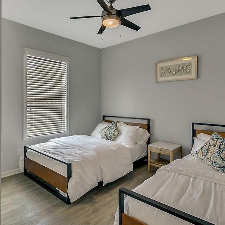 New 3/2 Duplex Minutes From Heart Of Tampa -Unit B Exterior foto
