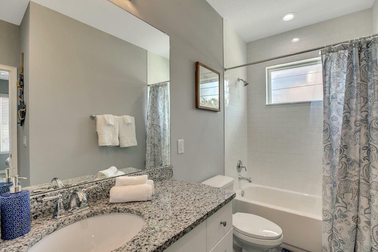 New 3/2 Duplex Minutes From Heart Of Tampa -Unit B Exterior foto